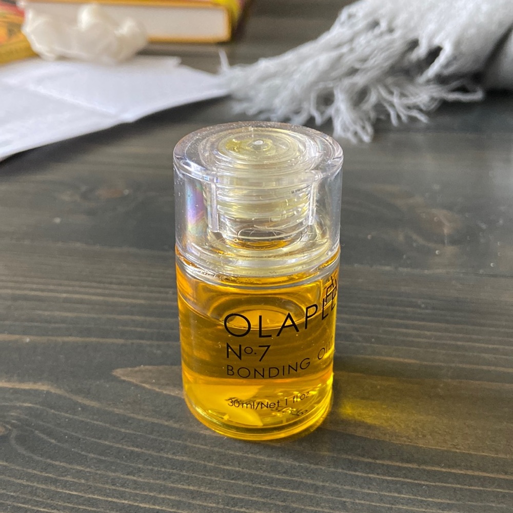 Olaplex No. 7 bonding oil